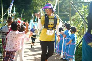 BIB: 3253
                            <button type="button" onclick="openModal(19033581)" class="btn btn-primary btn-sm float-right btn-popup" data-toggle="modal" data-target=".modal-high-quality">
                        <i class="fas fa-shopping-cart"></i> Add to Cart
                    </button>
                                            <button type="button" onclick="isThisMe(19033581, true)" class="btn btn-success btn-sm float-right btn-popup btn-isme hidden" data-toggle="tooltip" data-placement="bottom" title="นี่คือรูปของคุณใช่ไหม คลิกที่นี่เพื่อเอาเข้าอัลบั้ม">
                        <i class="fas fa-plus"></i> Add to album
                    </button>
                    <button type="button" onclick="isThisMe(19033581, false)" class="btn btn-warning btn-sm float-right btn-popup btn-isnotme hidden">
                        <i class="fas fa-ban"></i> Remove from album
                    </button>